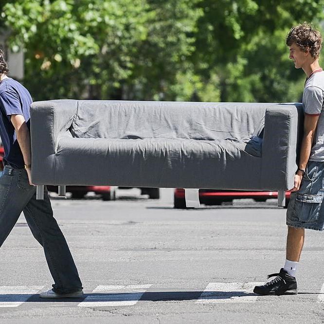 On Quebec's traditional moving day, hundreds of renters are still looking for a home
